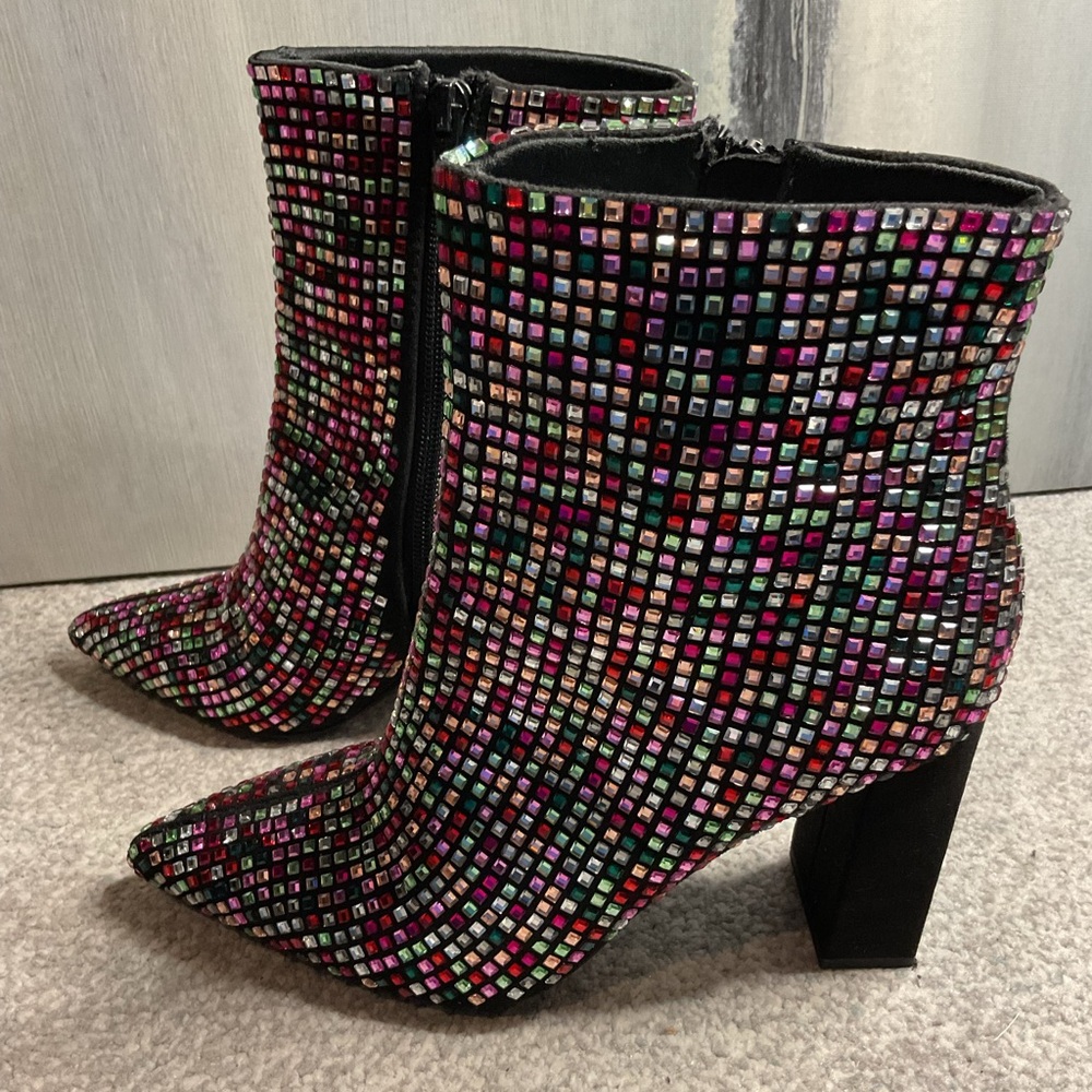Wild Pair Ingrid Multi-Color Rhinestone Bling Ankle Booties - NIB - Size 8 - Picture 7 of 16